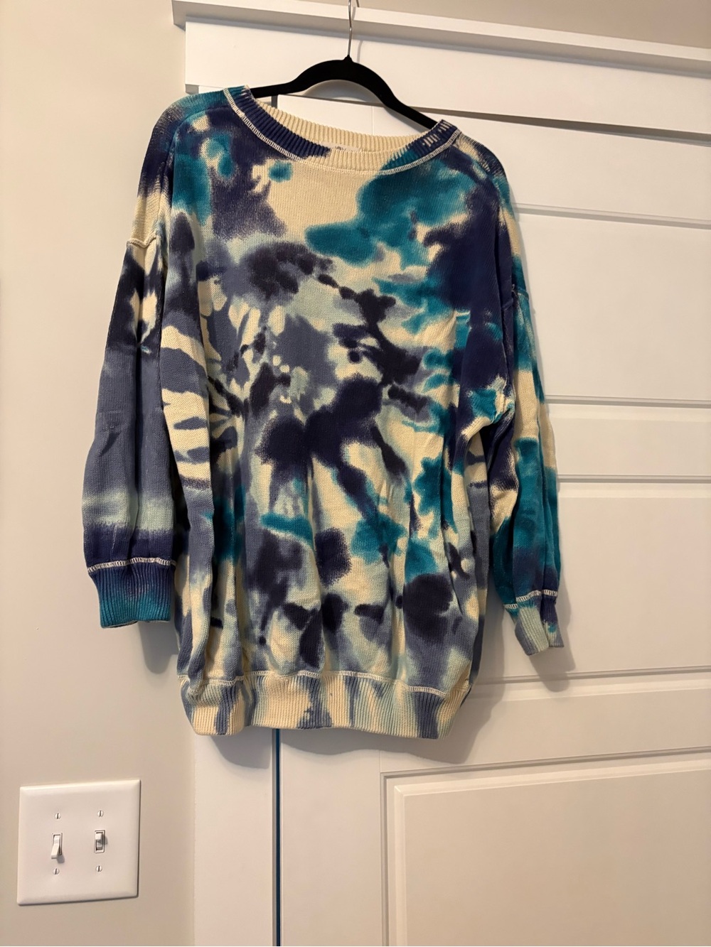 NATURAL LIFE Teal, Navy & Cream Tie-Dye Crewneck Sweater